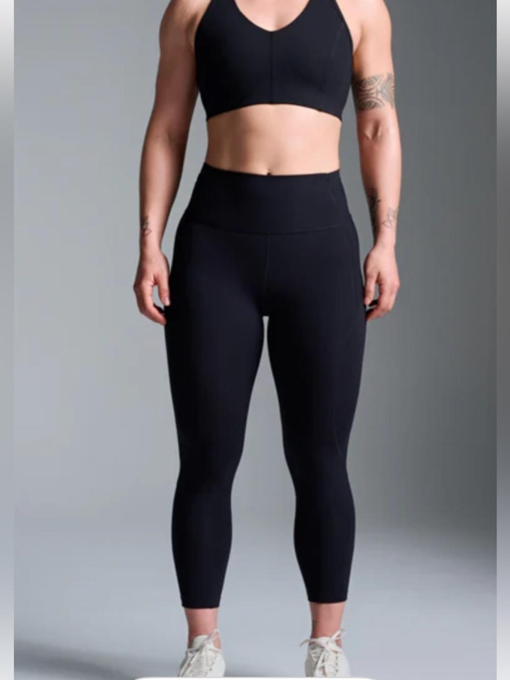 LNDR Limitless Pocket 6/8 Leggings - Black. Medium. NwT